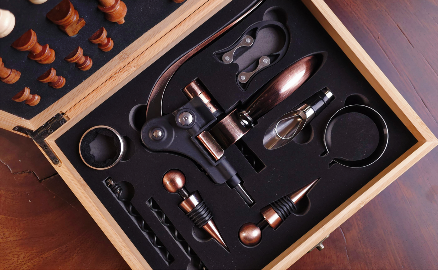 Chesswood Luxe Edition – Wine & Chess Set